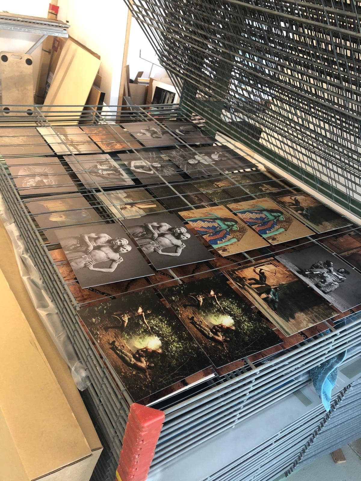 Kunstdruck auf Aluminium — Pieter Henket Congo Tales Fotoausstellung